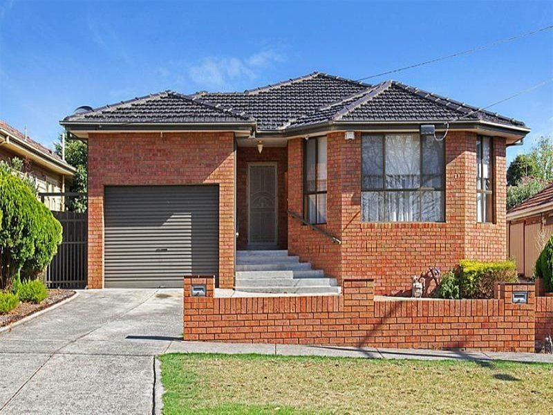 1/13 Howard Street, Reservoir