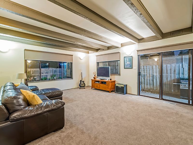 30 Powlett Street, Altona Meadows - Thumbnail 7