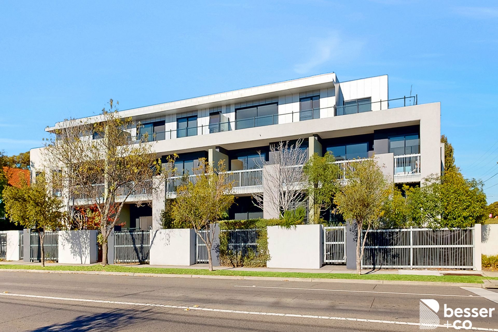 104/433 Inkerman Road, St Kilda East - Thumbnail 2