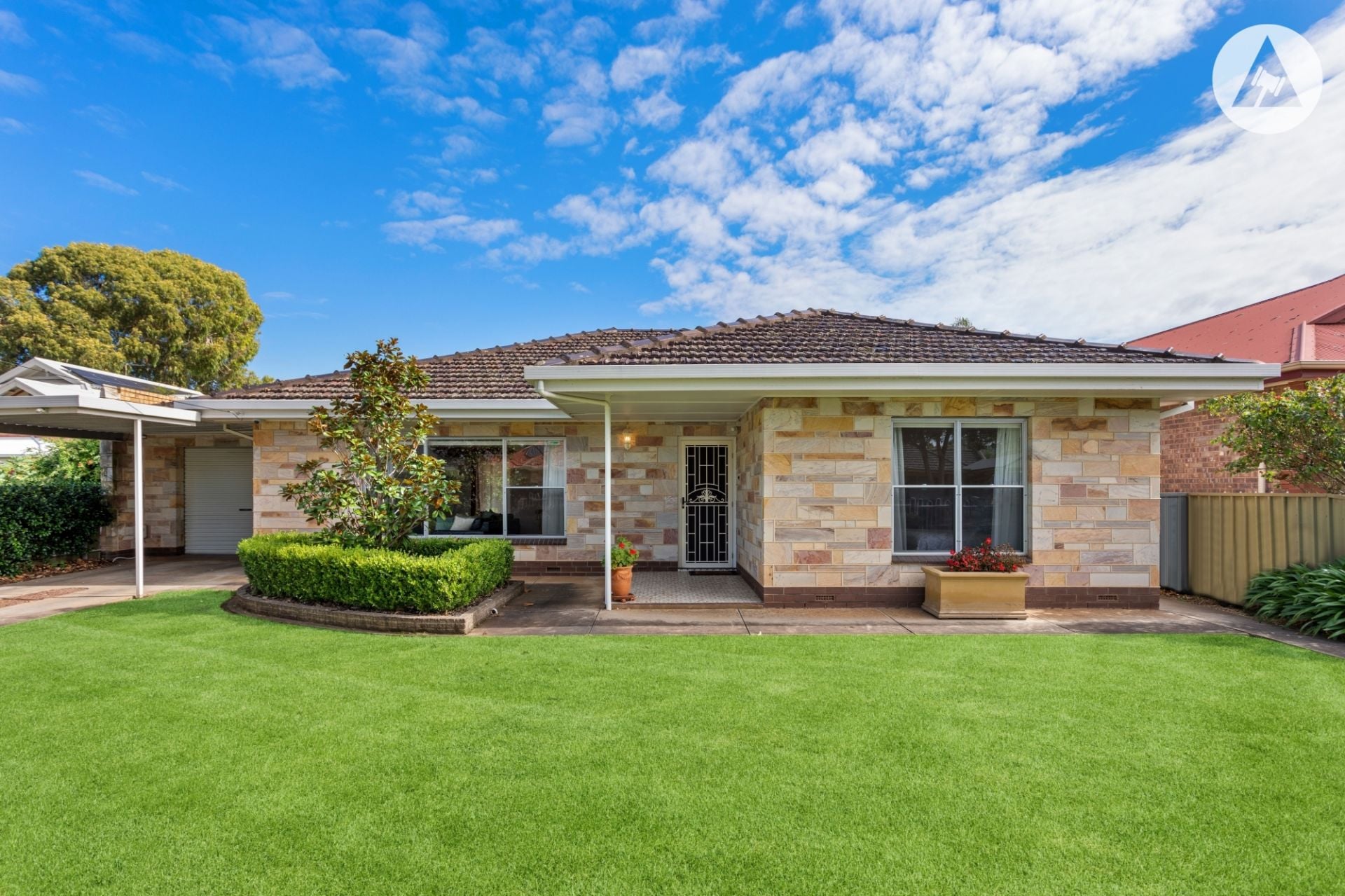 34 Harris Road, Vale Park - Thumbnail 2