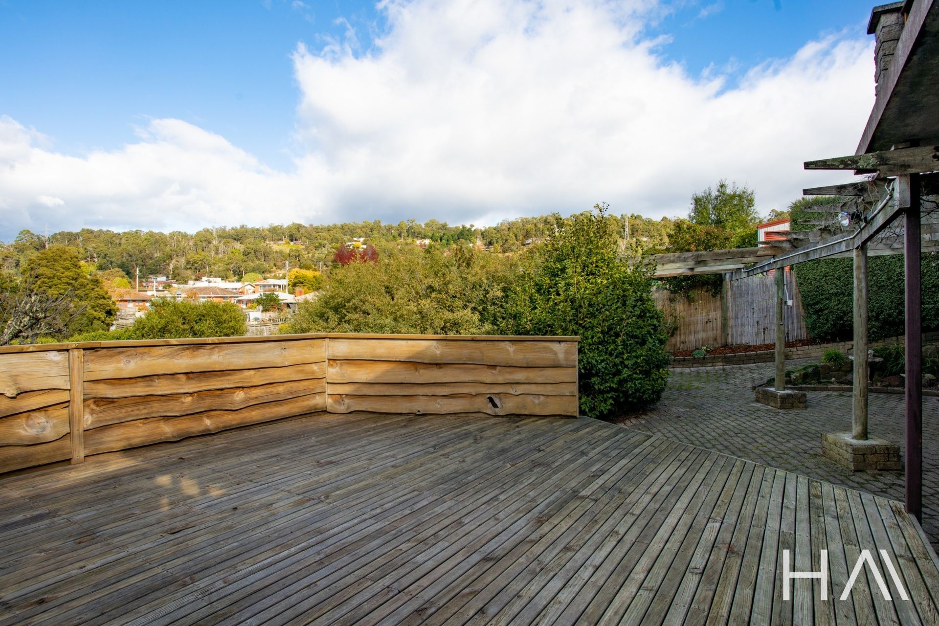 24 Guilford Road, Riverside Harrison Agents