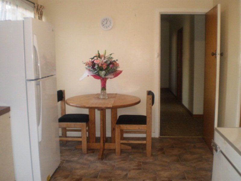 8 Gravesend Street COLAC VIC, Colac - Thumbnail 3