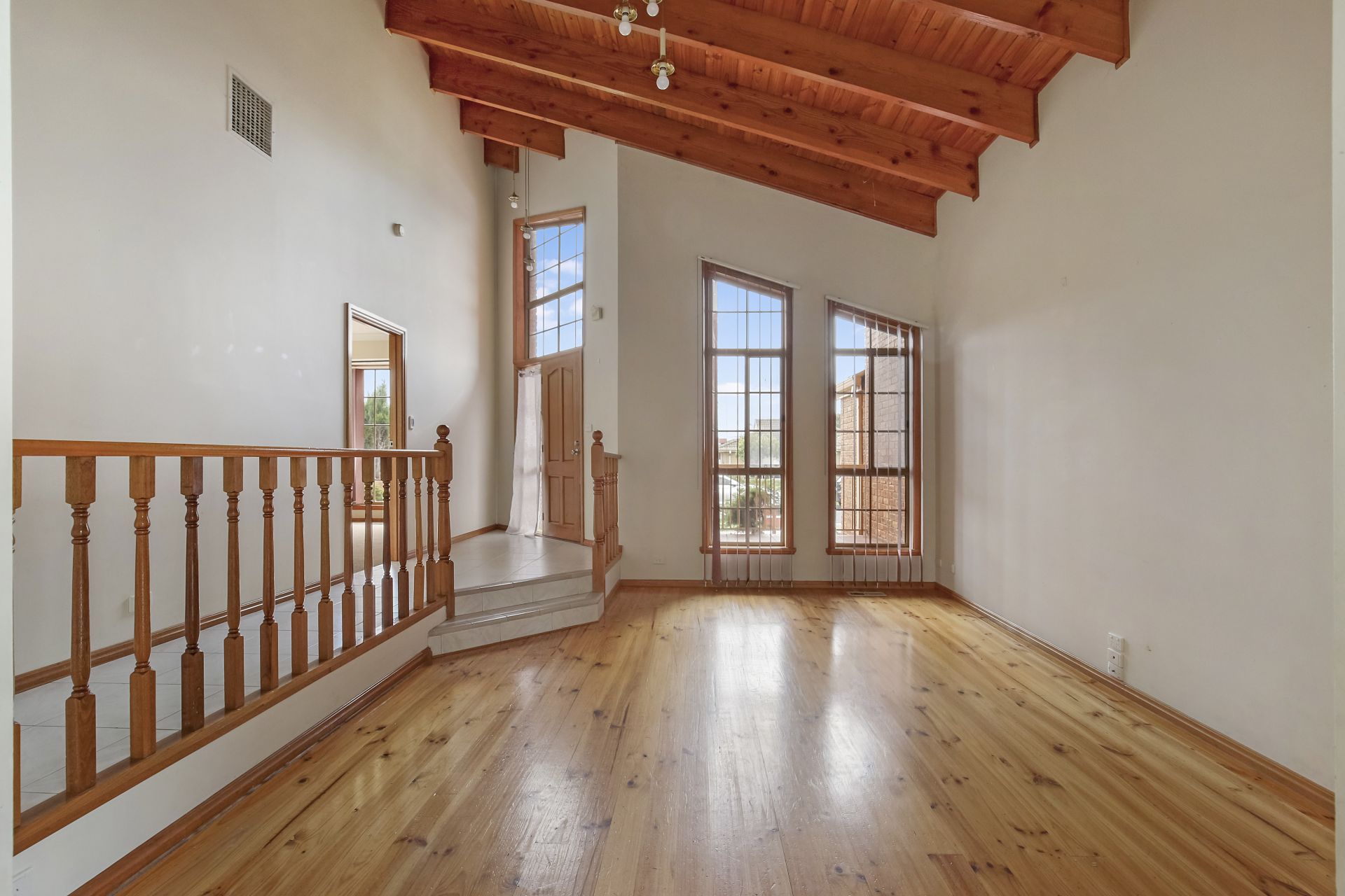FABULOUS FAMILY HOME - DONT MISS OUT!