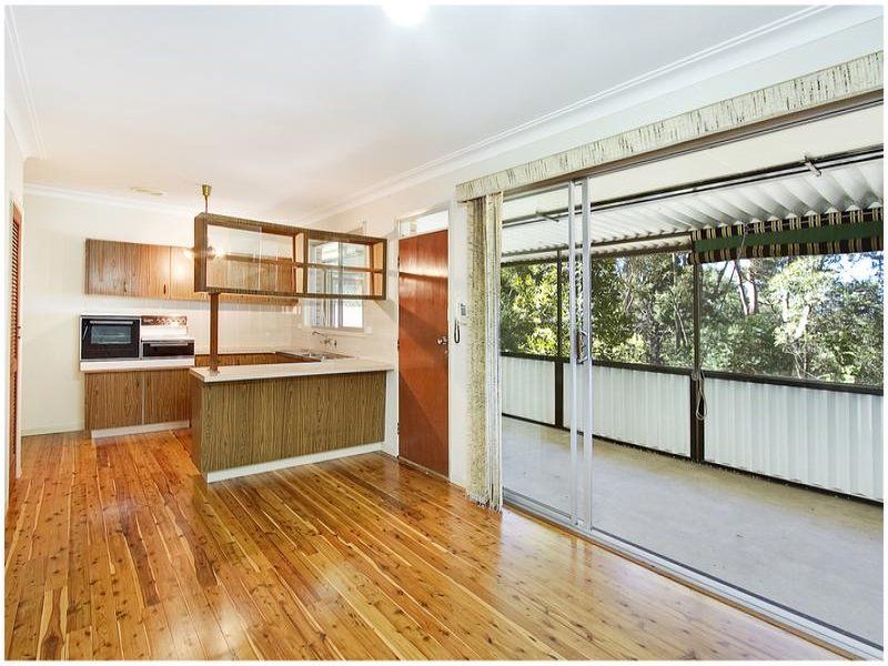 16 Stanley Avenue, Kurrajong Heights - Thumbnail 5