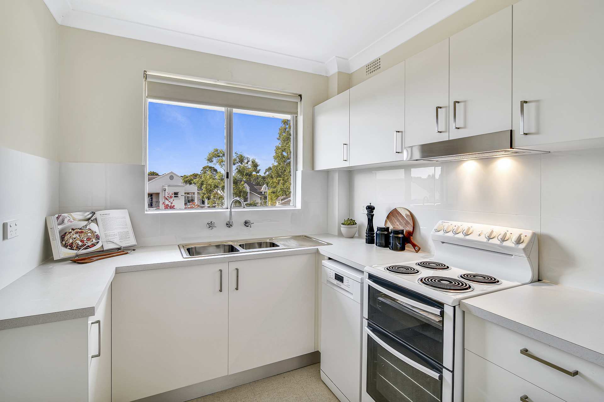 16/207  Waterloo Road, Marsfield - Thumbnail 3