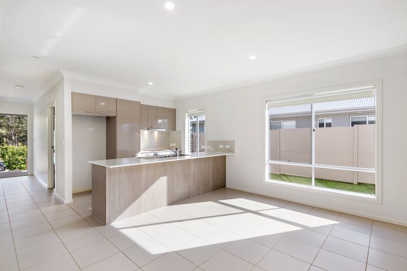 Real Estate For Lease 8 Chapell Street North Rothbury , NSW