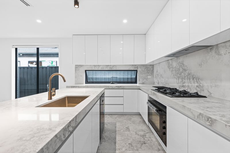 18 Pitchstone Circuit, Epping