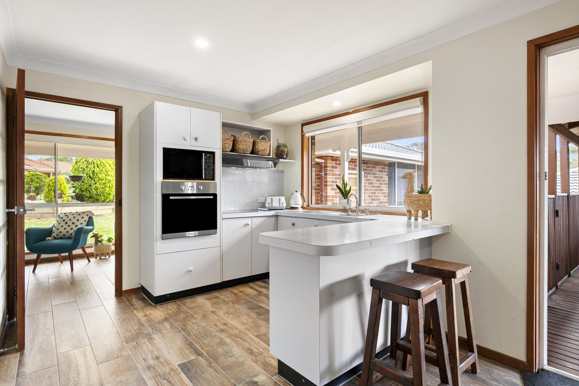 Real Estate For Sale 4 Bovard Court Horsley , NSW