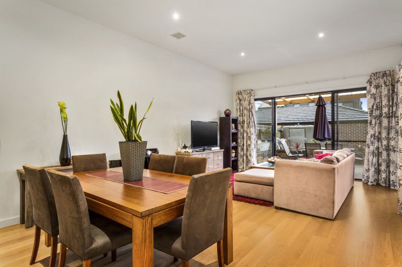 8 Elmington Avenue, Forest Hill - Thumbnail 2