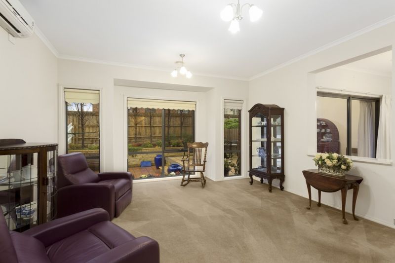 1 Pinoak Close, Burwood - Thumbnail 5