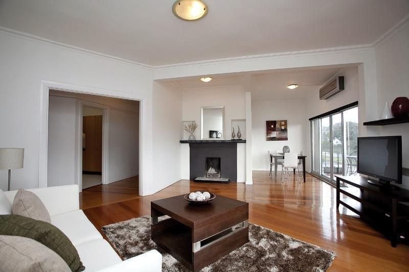 2/1 Ormond Esplanade, Elwood - Thumbnail 2