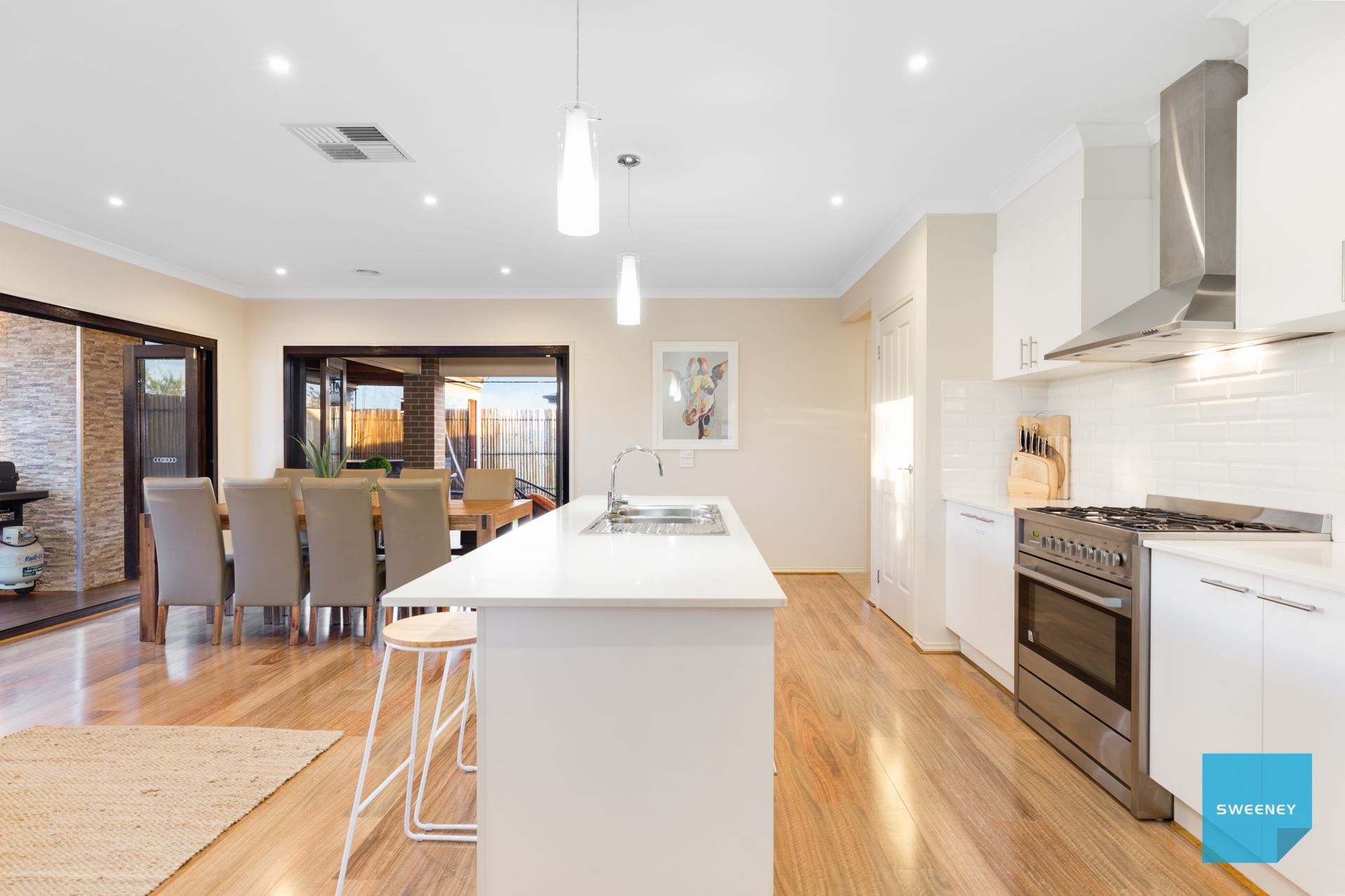 1 Miro Way, Fraser Rise - Thumbnail 5