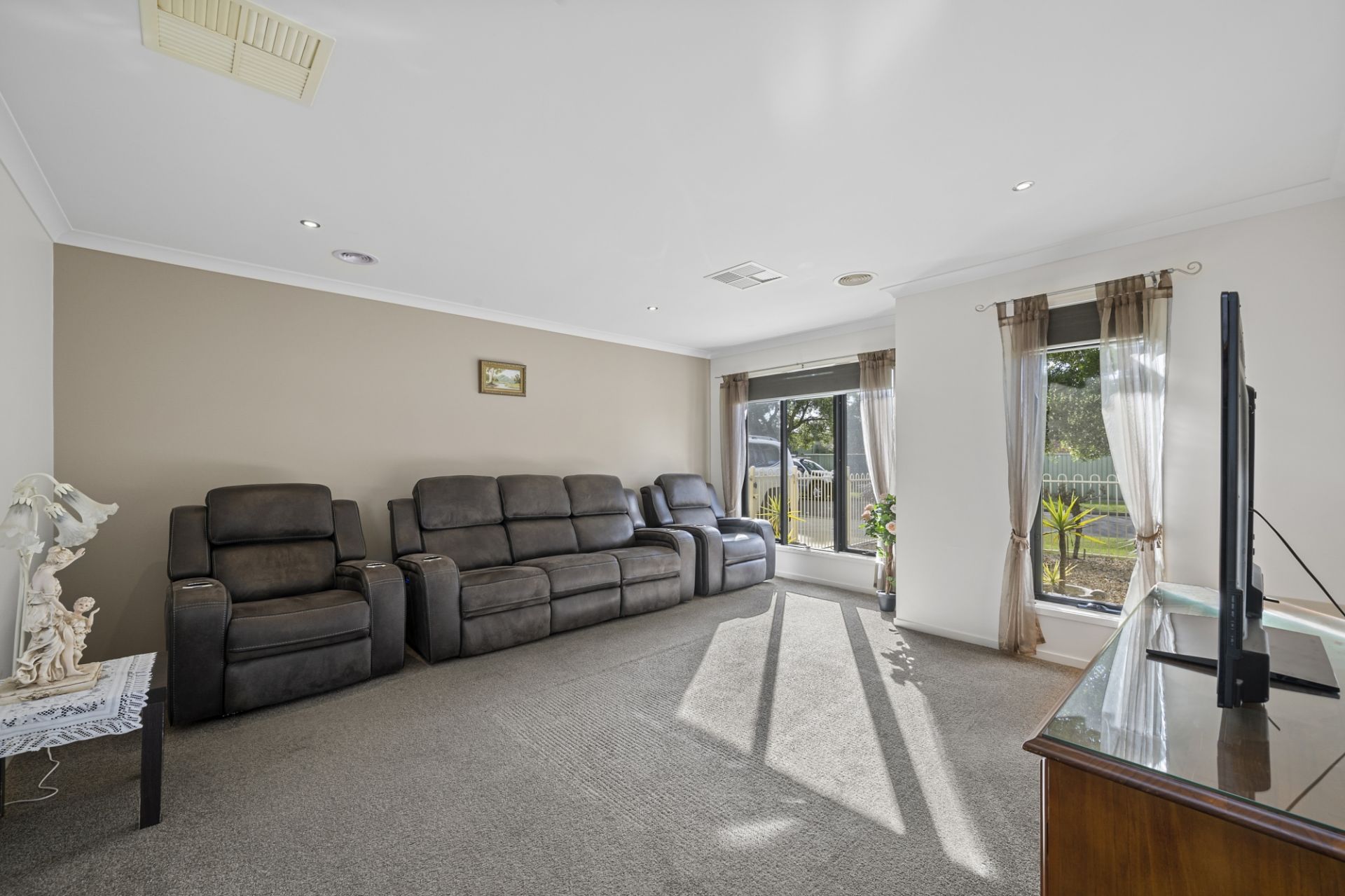 19 Lowry Crescent, Miners Rest, Miners Rest - Thumbnail 6