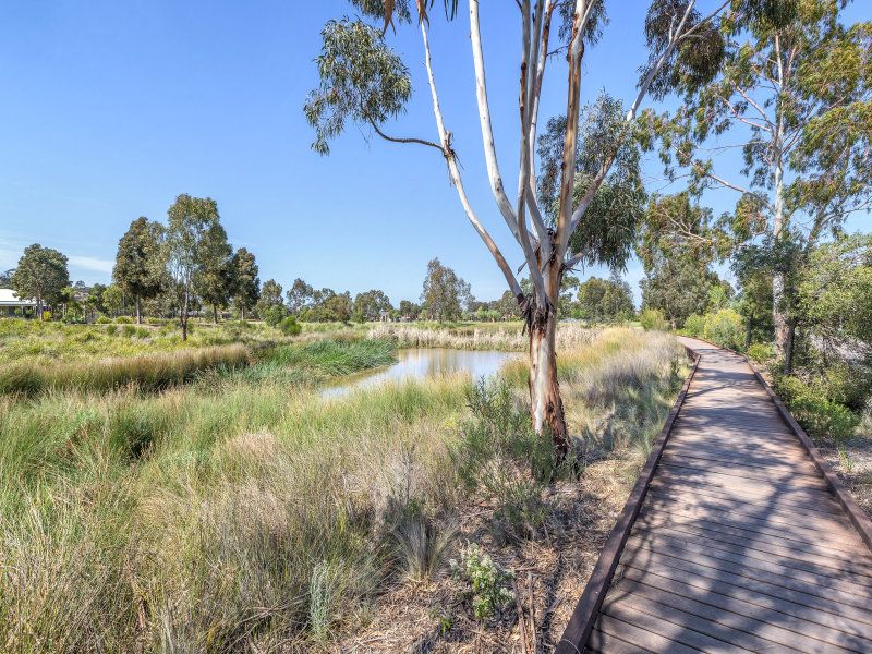 39 Vista Way SOUTH MORANG, South Morang - Thumbnail 2