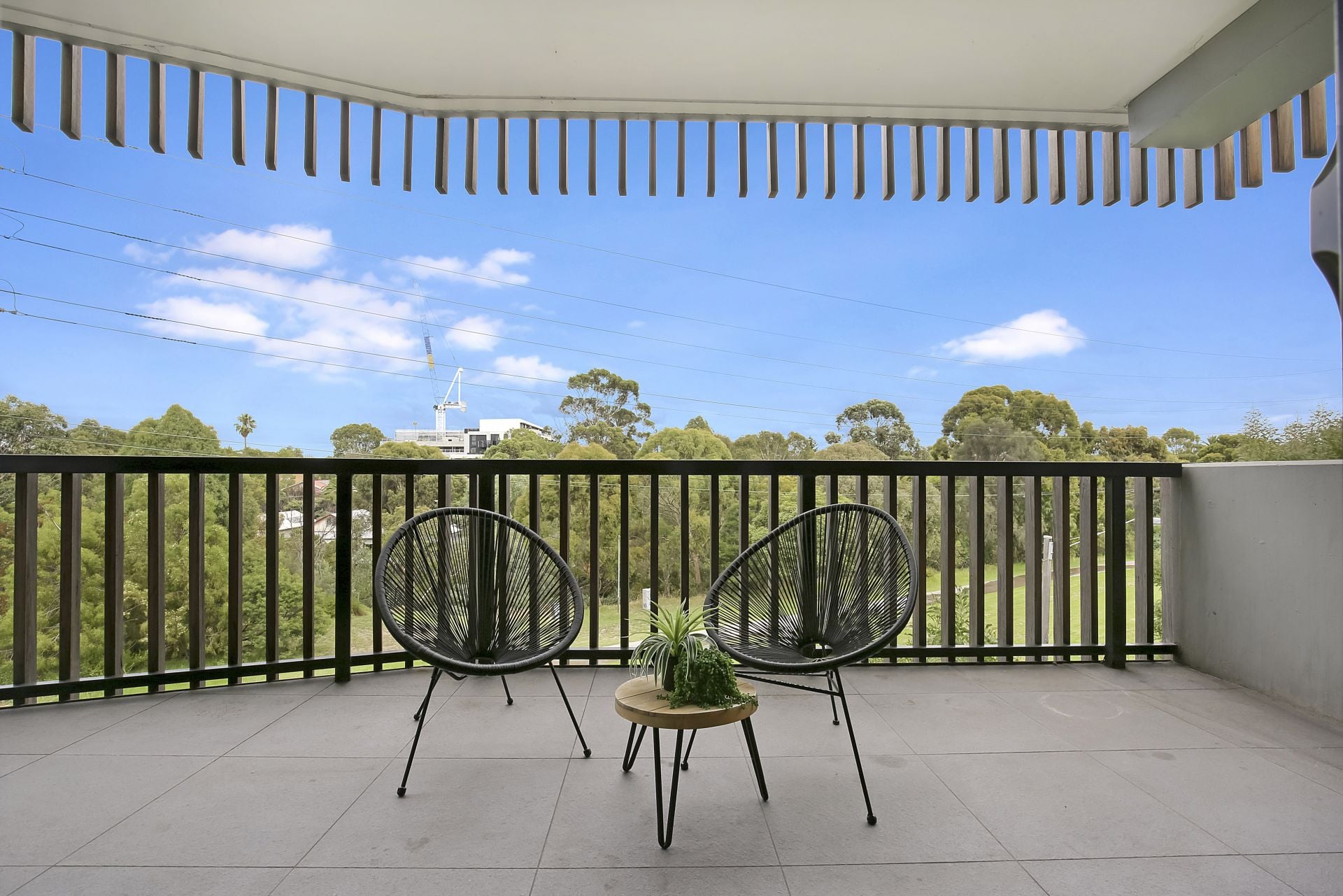 Spacious apartment in ideal location
