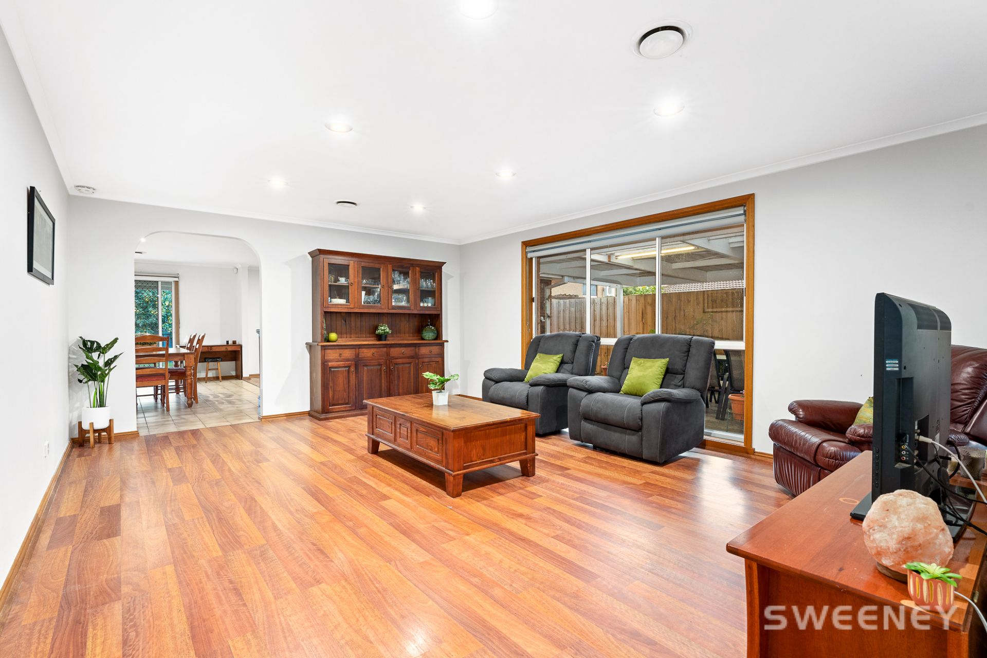 2 Hosie Street, Altona Meadows - Thumbnail 5