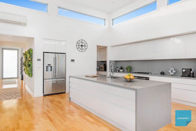 14 The Grange, Caroline Springs - Thumbnail 6