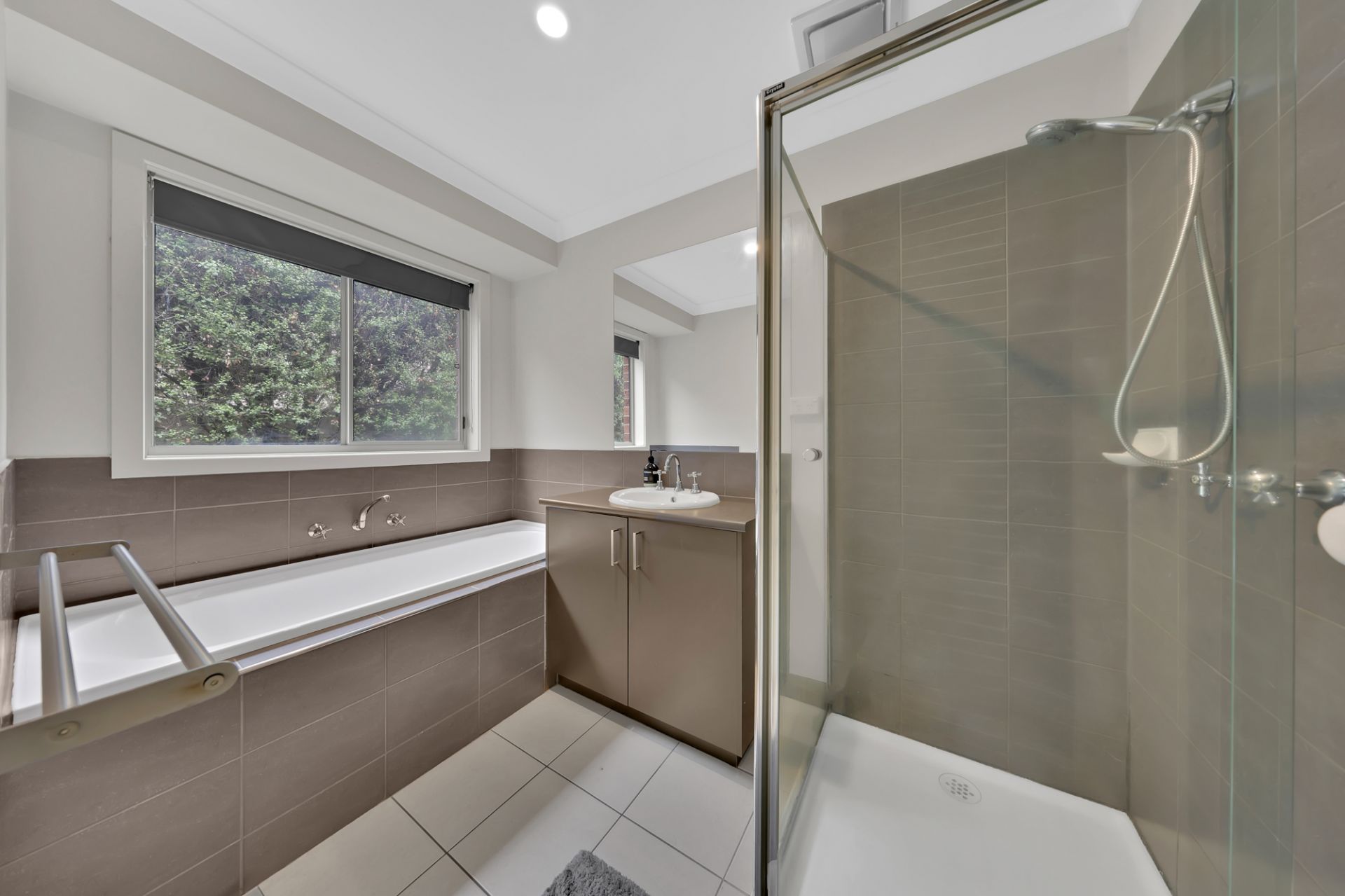 Spacious 4-Bedroom Family Home!