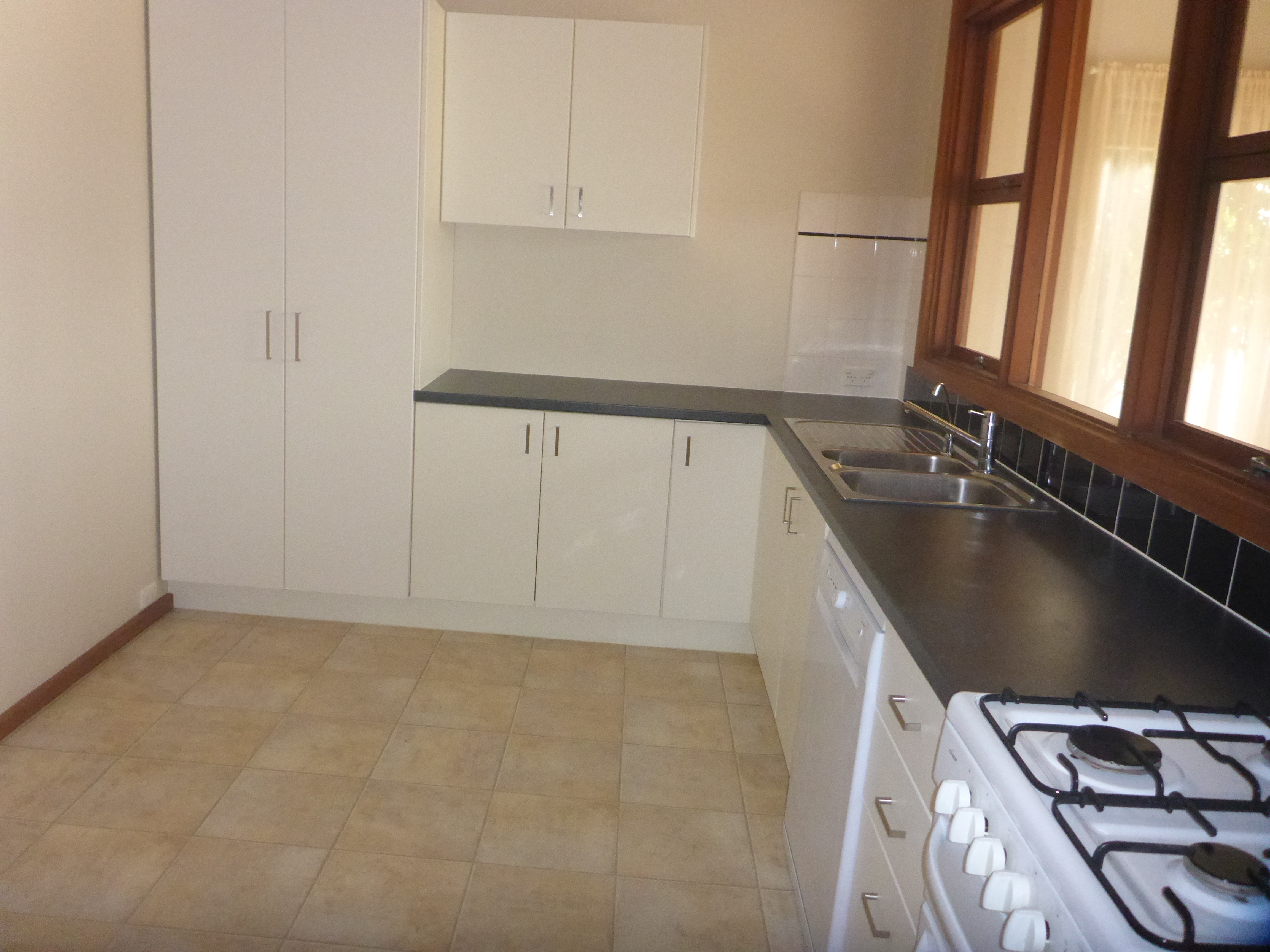 16 Wynette Street Pennington 5013