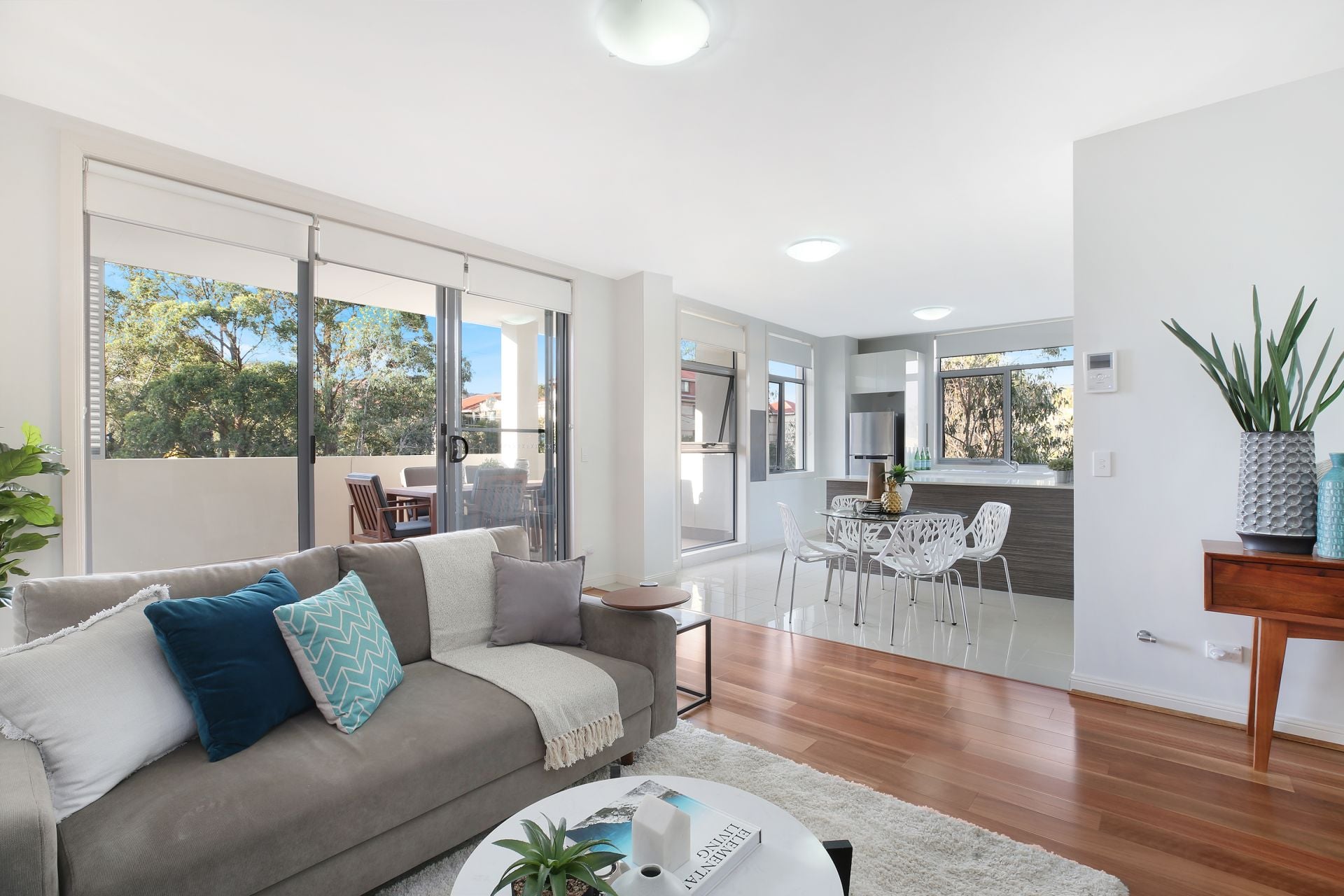 301/51 Merton Street, Sutherland, Sutherland - Thumbnail 2
