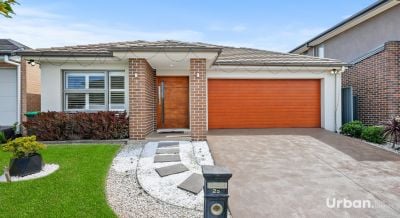 Denham Court, 25 Stonecrop Street