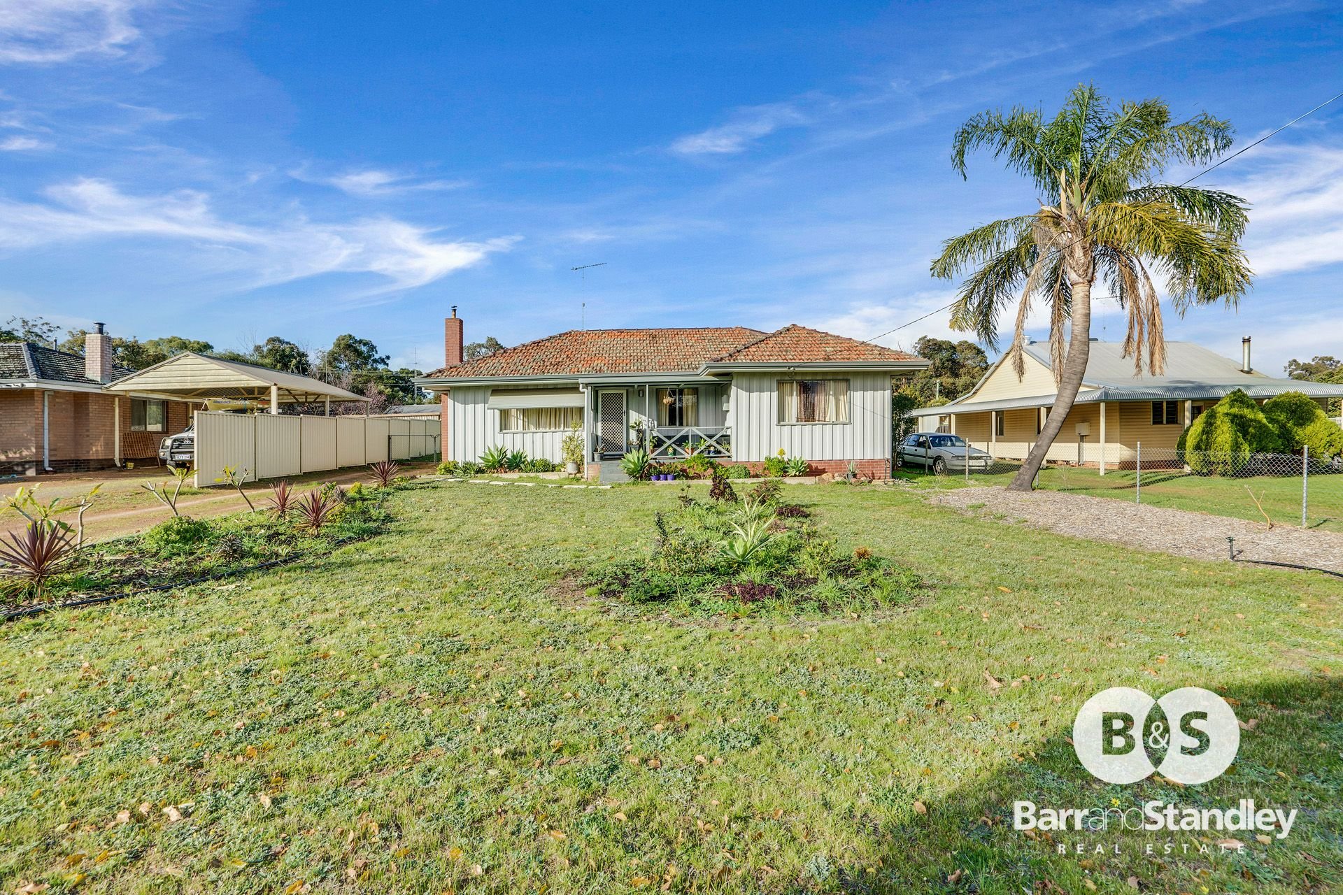 160 South Western Highway, WAROONA Barr and Standley Real Estate