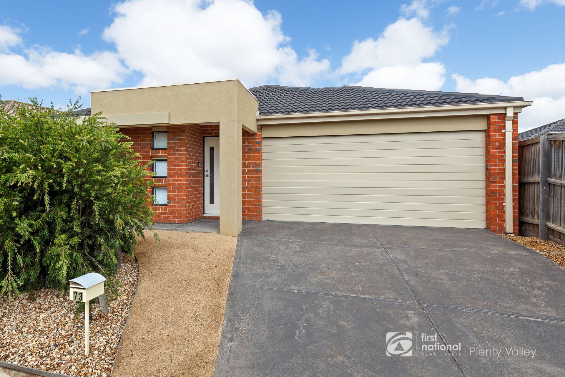 73 Breadalbane Avenue, Mernda Resider Real Estate