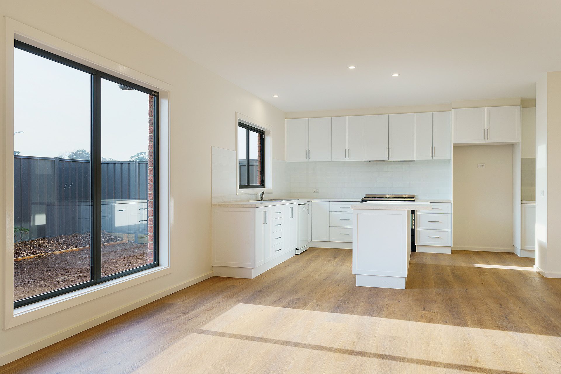 9 Cherry Avenue, Campbells Creek - Thumbnail 4