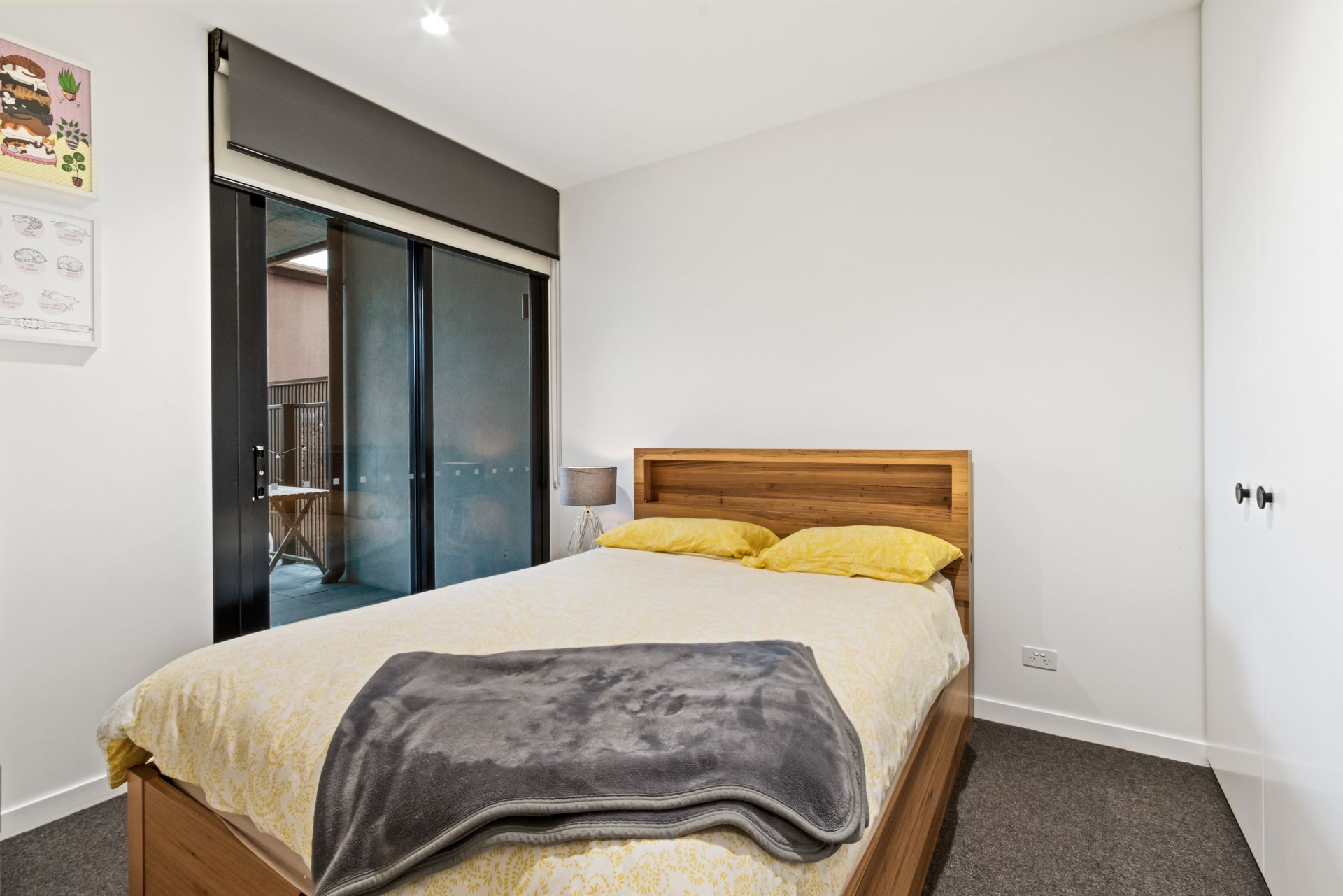 BOUTIQUE LIVING - SPACIOUS ONE BEDROOM