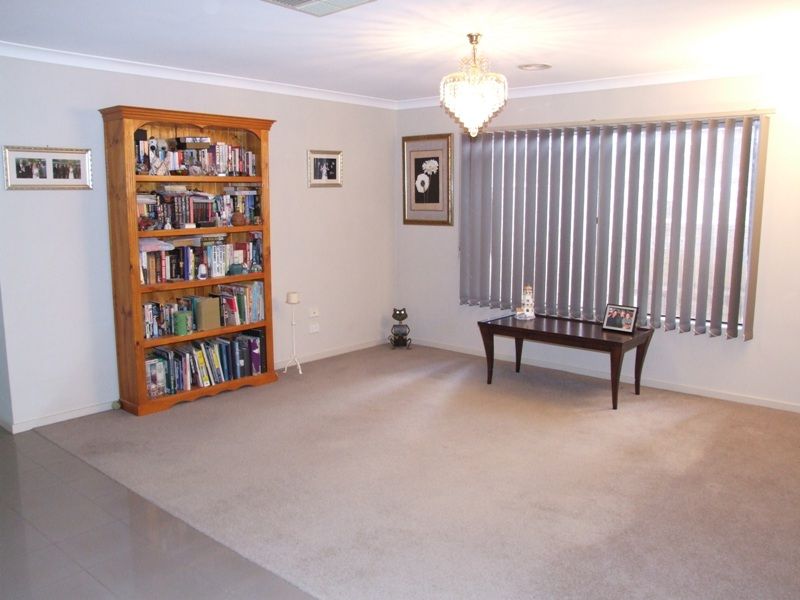 25 Leonard Drive, Bacchus Marsh - Thumbnail 6