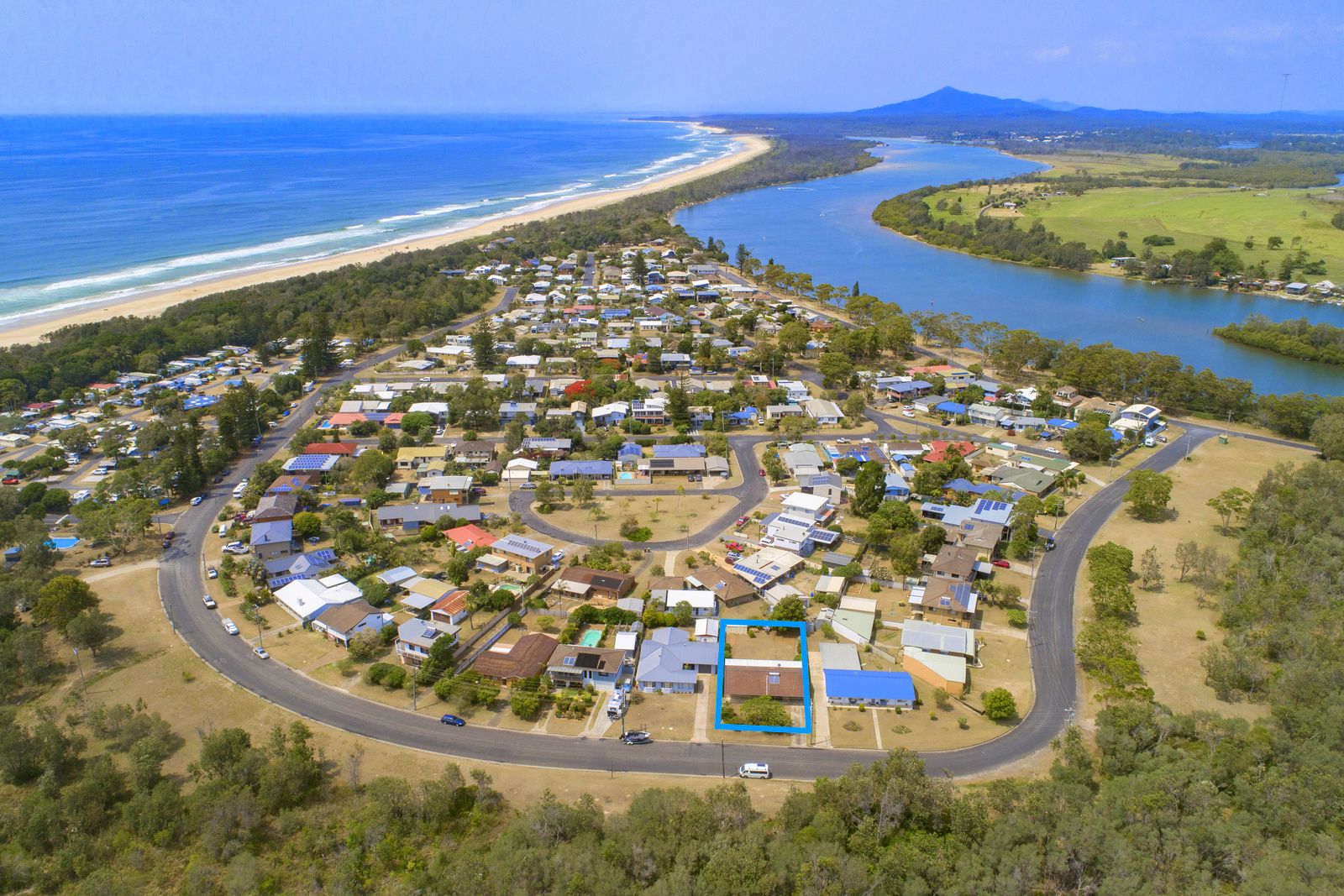 Real Estate For Sale 49 Beach Parade Mylestom , NSW