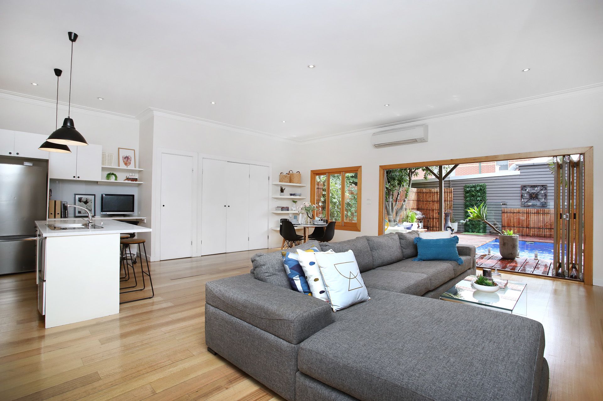 108 Bayview Road, Yarraville - Thumbnail 5