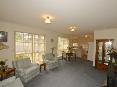 1/1 Enderley Court, AMBLESIDE, Ambleside - Thumbnail 2