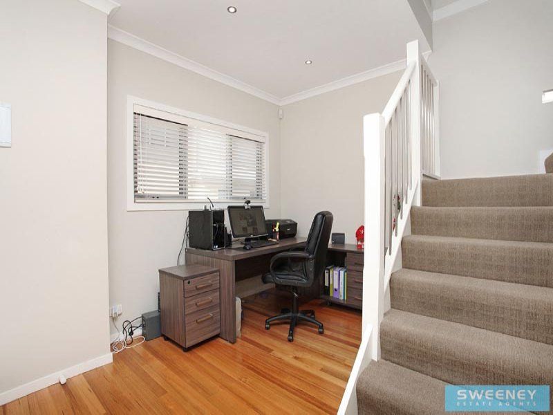7/10-12 Kooyong Way, Caroline Springs - Thumbnail 6