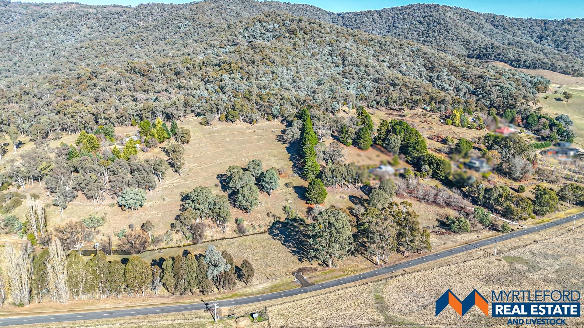2/564 Buffalo Creek Road, MYRTLEFORD, Myrtleford - Thumbnail 6