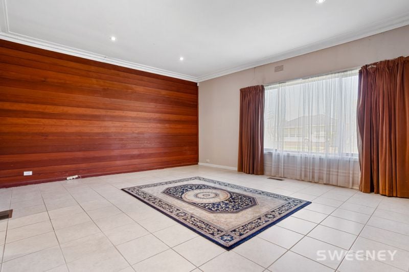 35 Amaranth Avenue, Altona North - Thumbnail 3