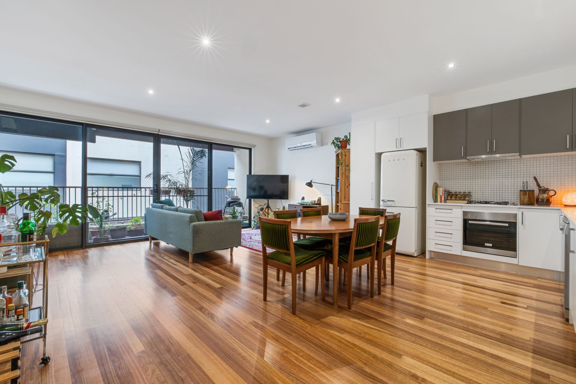 Modern Townhouse