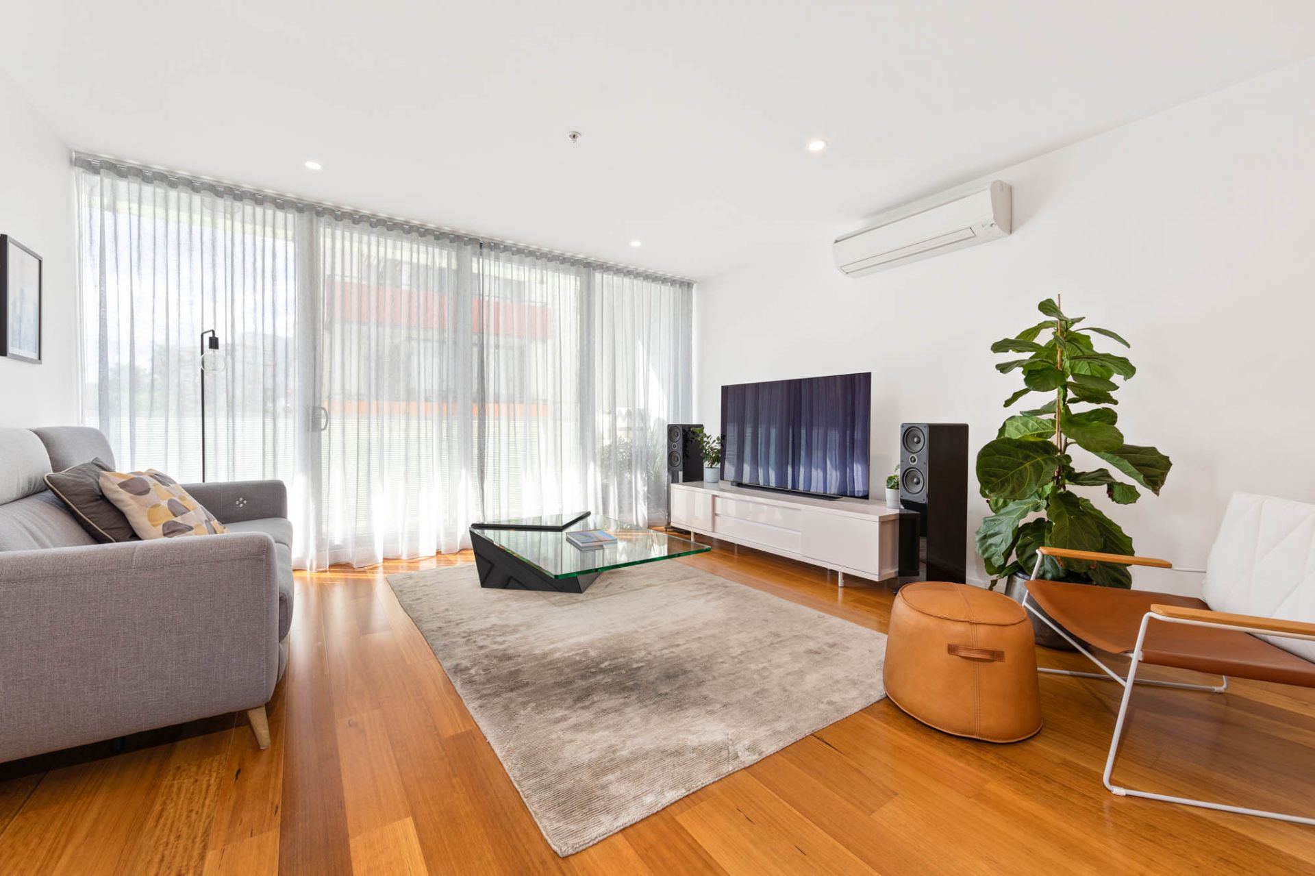 201/77 River Street, South Yarra - Thumbnail 2