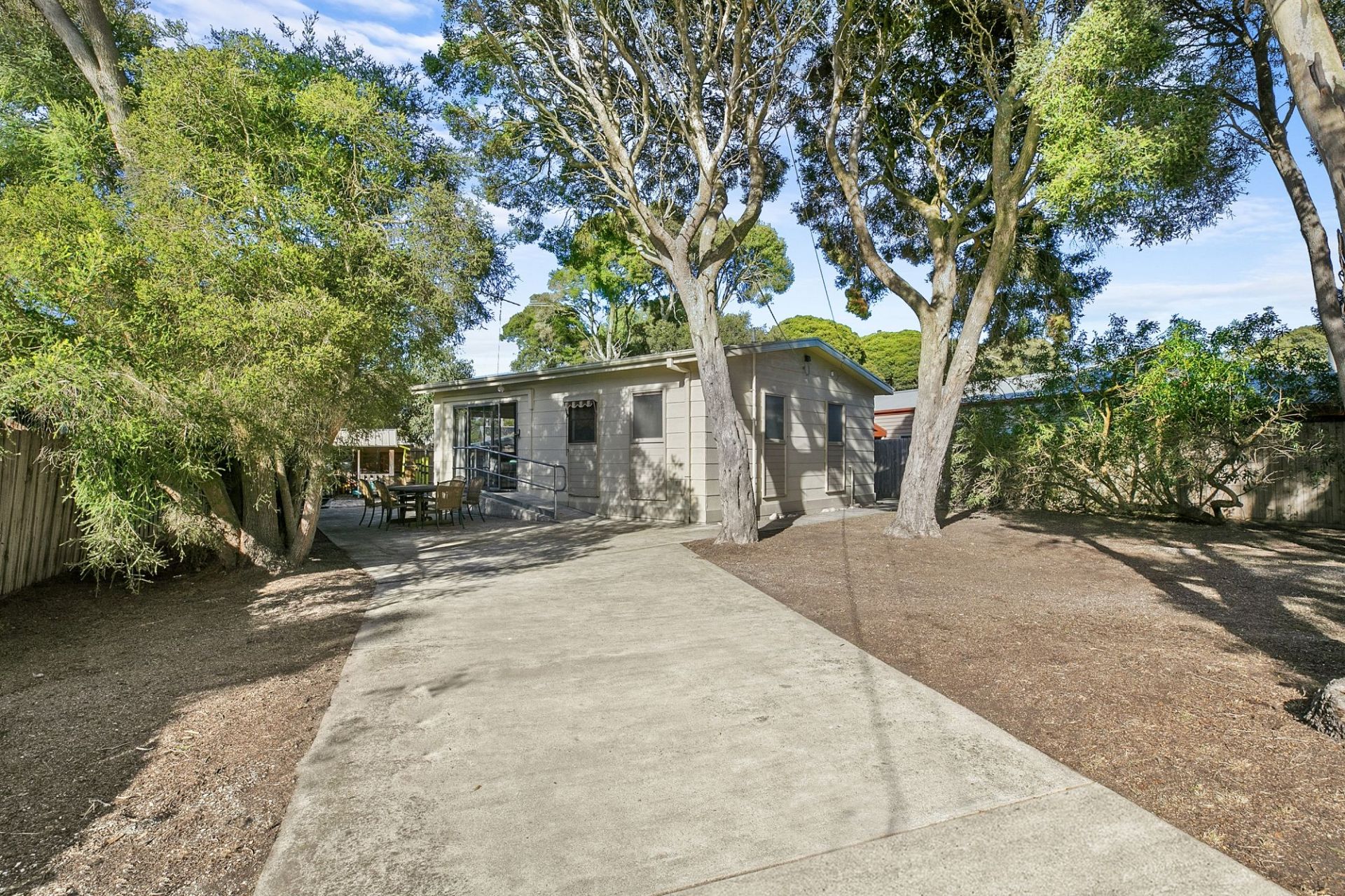 17 Saratoga Avenue Barwon Heads VIC, Barwon Heads - Thumbnail 2