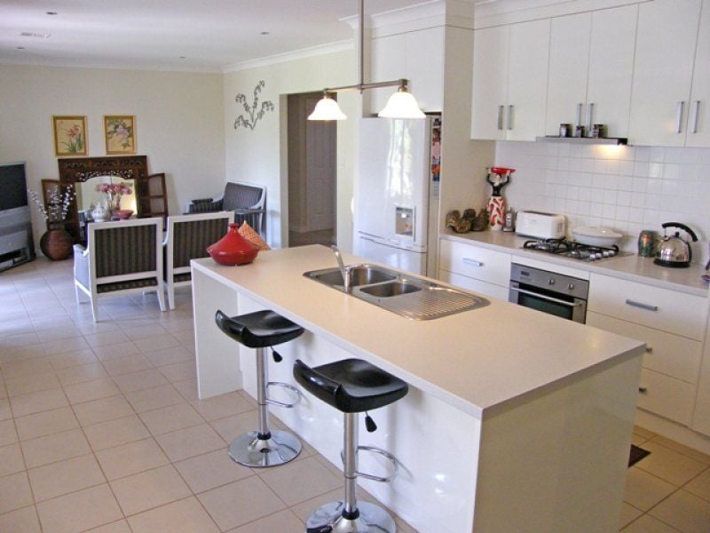 13 Saint Martins Drive MOUNT GAMBIER SA, Mount Gambier - Thumbnail 5