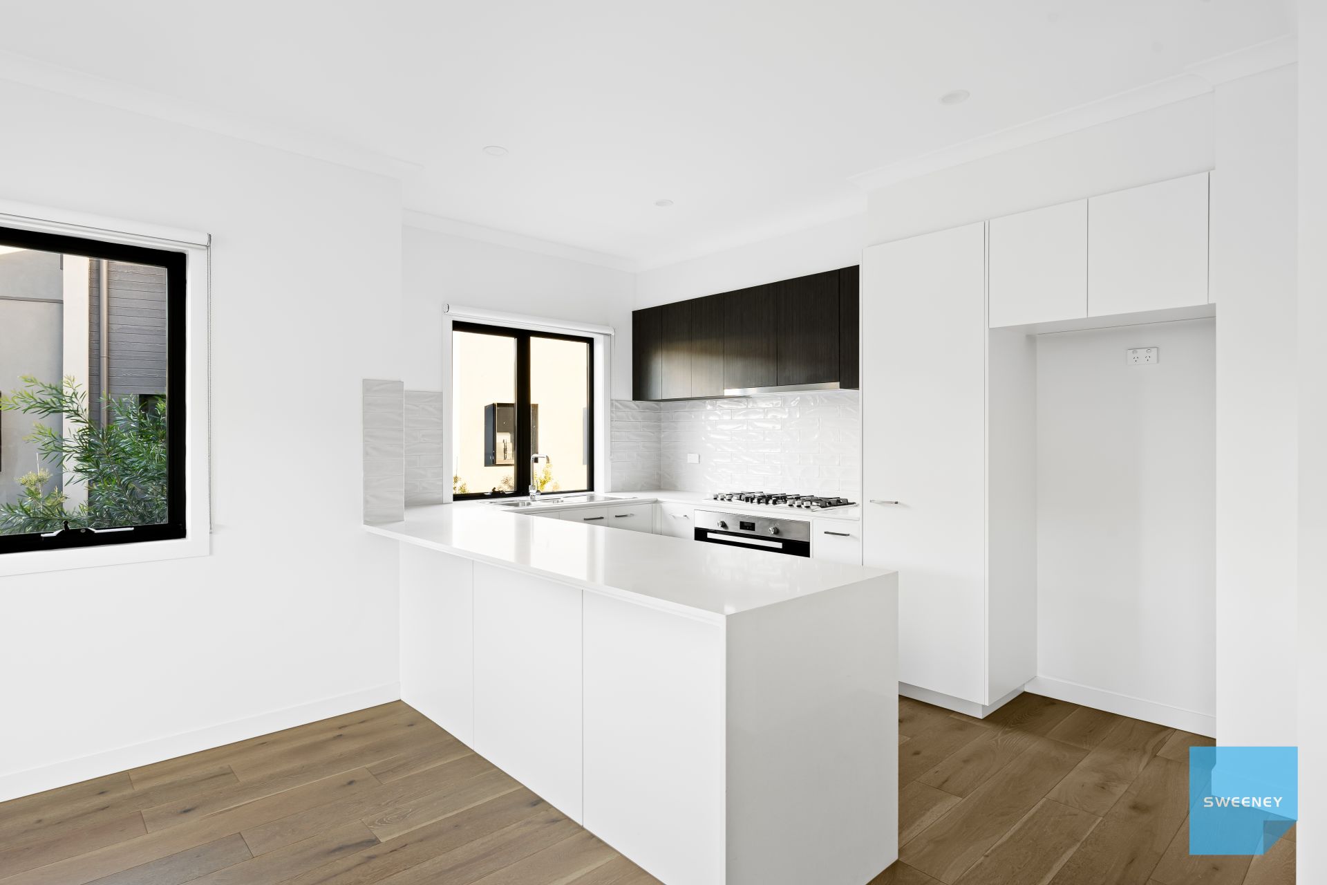 369 Waterhaven Boulevard, Point Cook - Thumbnail 7