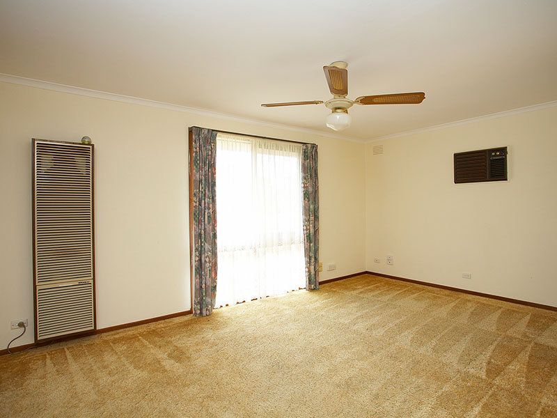 5 Langhorne Street, Altona Meadows - Thumbnail 5