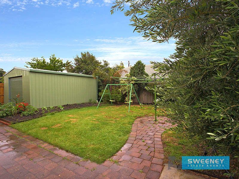 10 Munro Court, Altona Meadows - Thumbnail 7