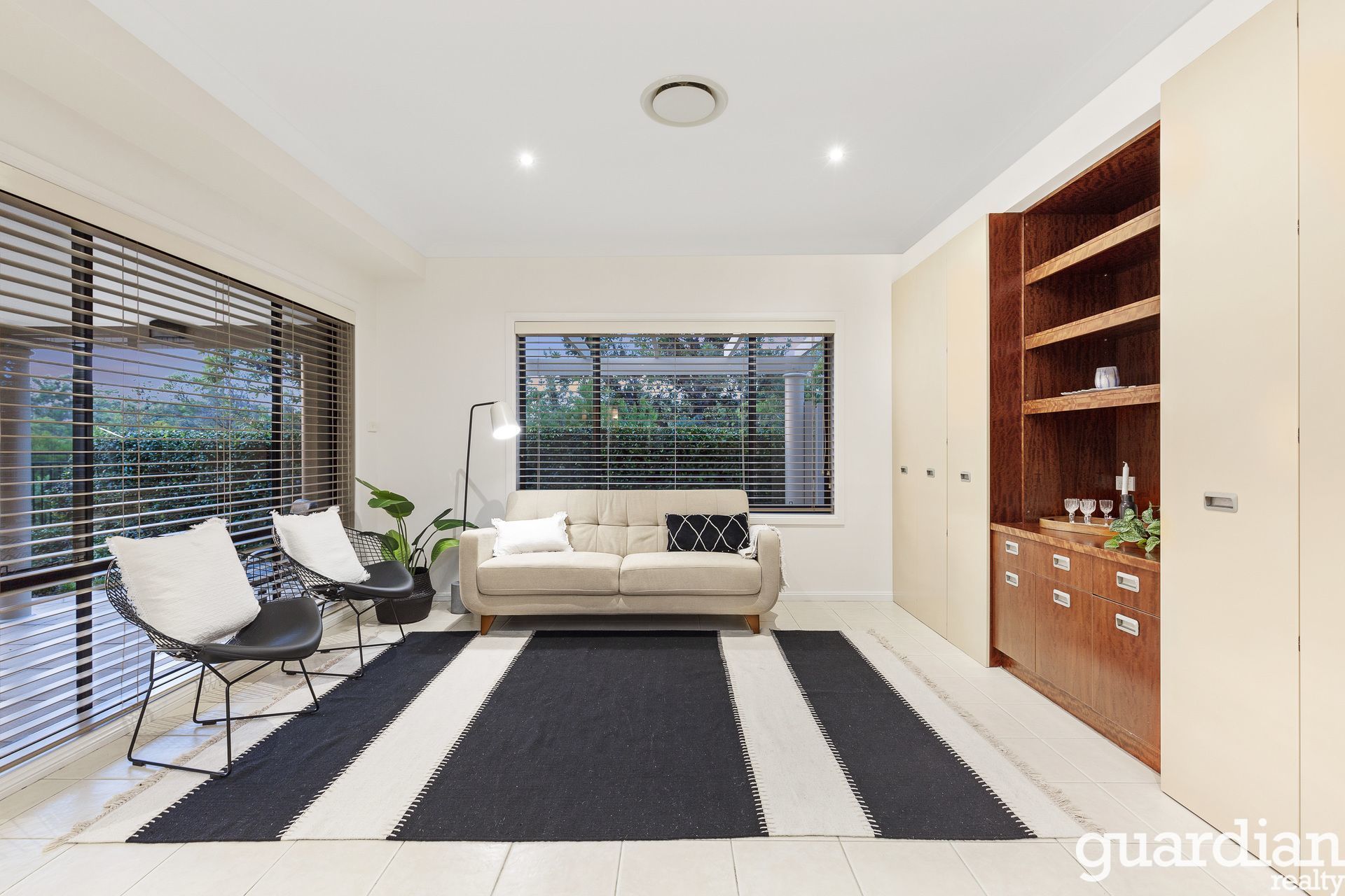 8 Jack McNamee Place Kellyville NSW, Kellyville - Thumbnail 4