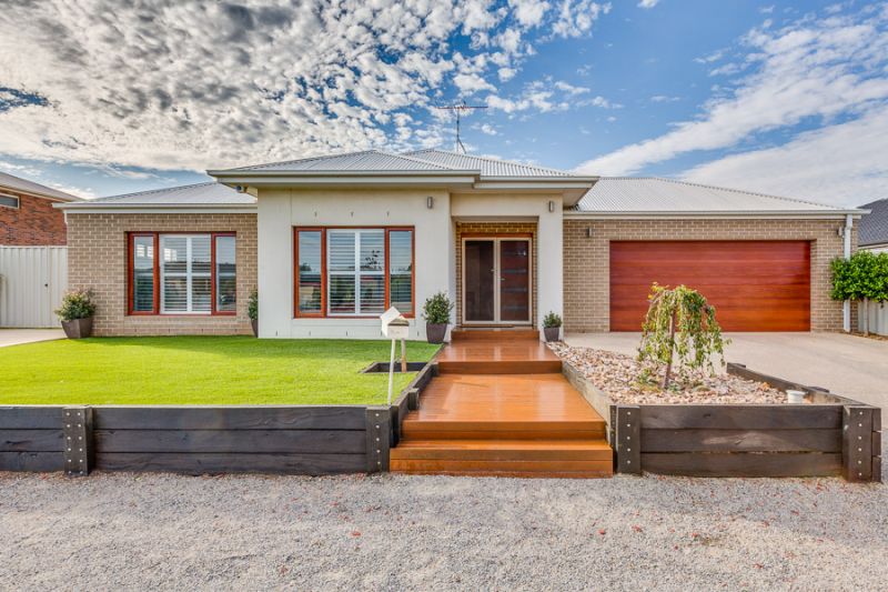 5 Conn Court, Bacchus Marsh - Thumbnail 2