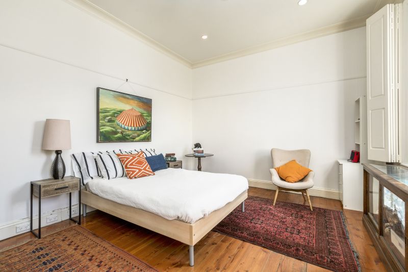 8 Burnett Street, St Kilda