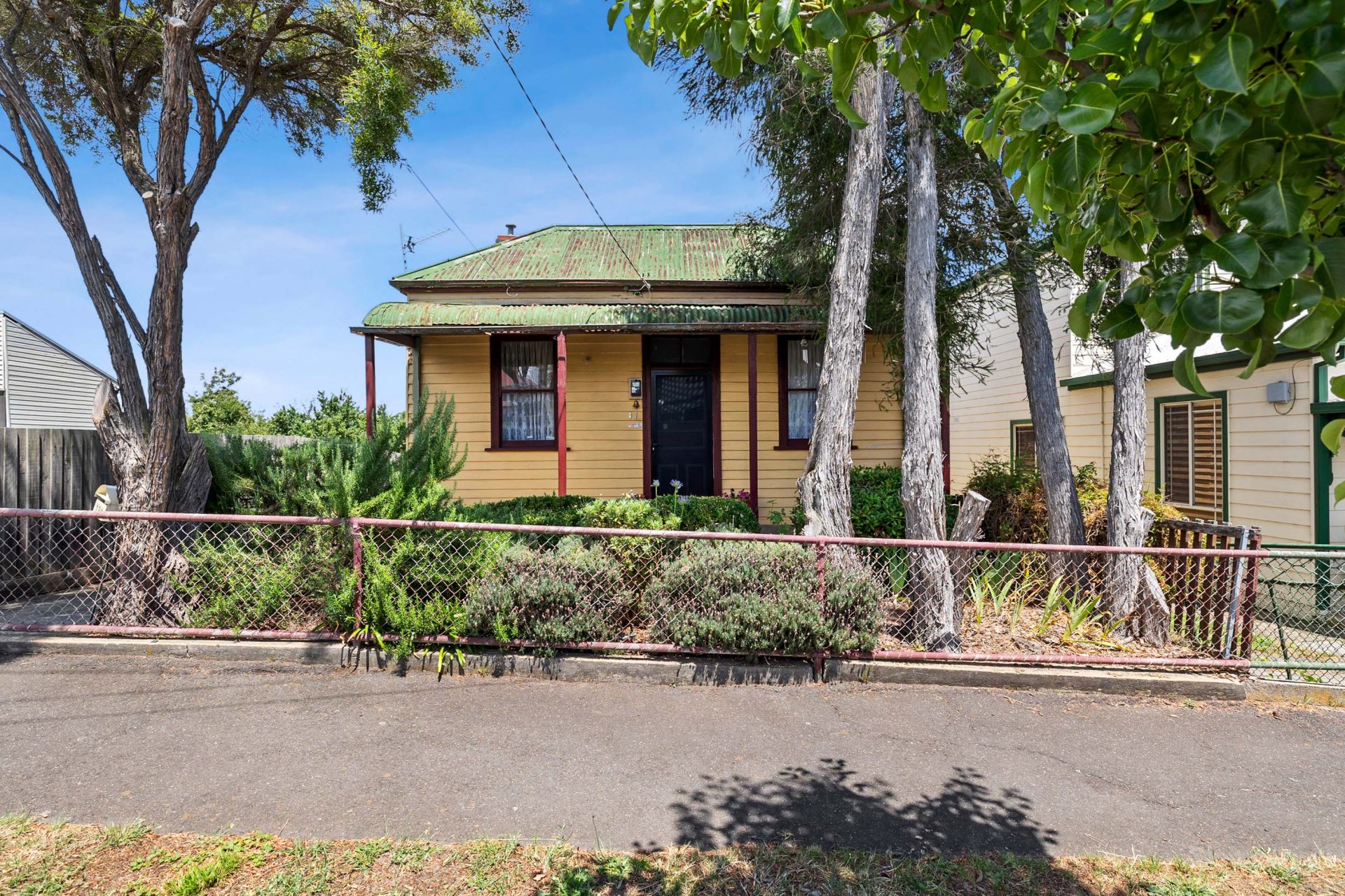 124 Eureka Street Ballarat East VIC, Ballarat East - Thumbnail 2