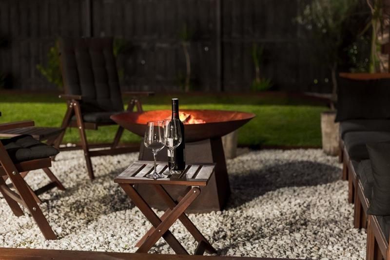 Colebee 6 Summerland Crescent