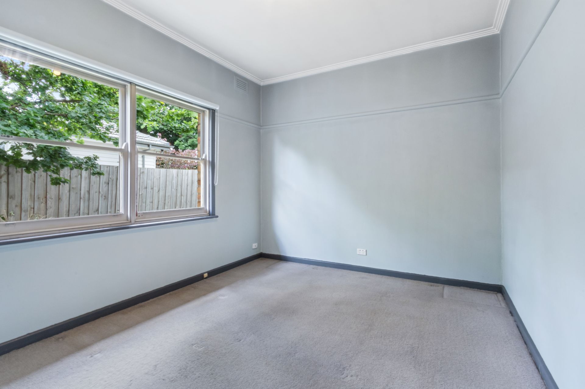 SPACIOUS 3-Bedroom House with Massive Beautiful Backyard