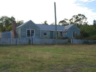 25 New Buildings Road, Rocky Hall